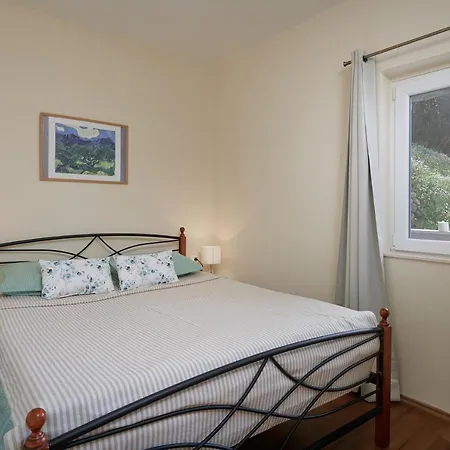 View Apartment *