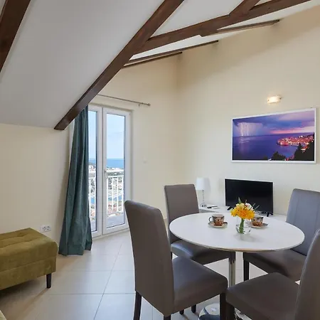 View Апартаменты *