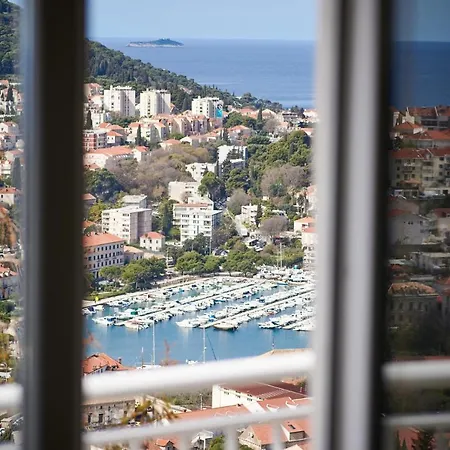 View Διαμέρισμα Ντουμπρόβνικ